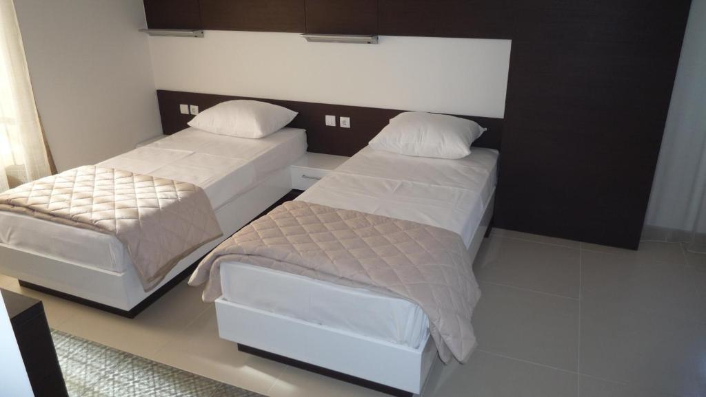 Apartments Good Night Ниш Номер фото