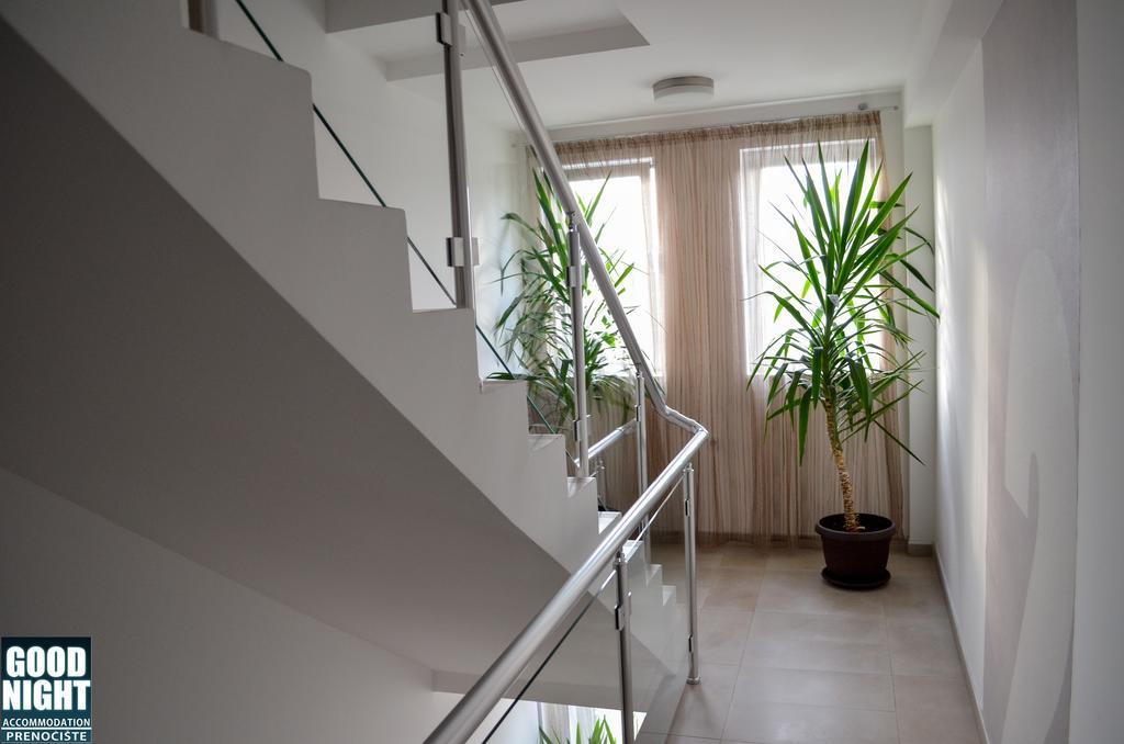 Apartments Good Night Ниш Экстерьер фото