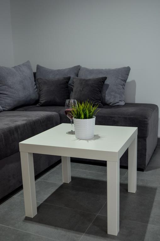 Apartments Good Night Ниш Экстерьер фото